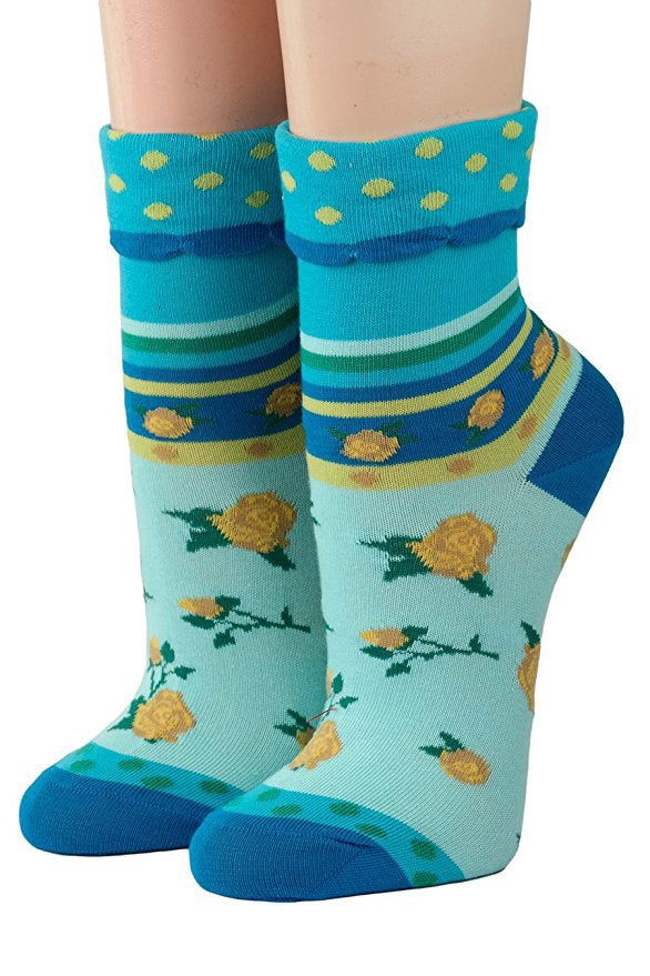 Crönert Kurzsocken mit Umschlag Rosen und Punkte hellblau